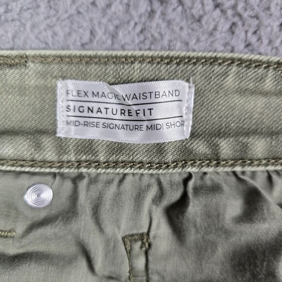 Lane Bryant Womens Shorts 14 Green Signature Fit Flex Magic Waistband Stretch - Picture 4 of 16